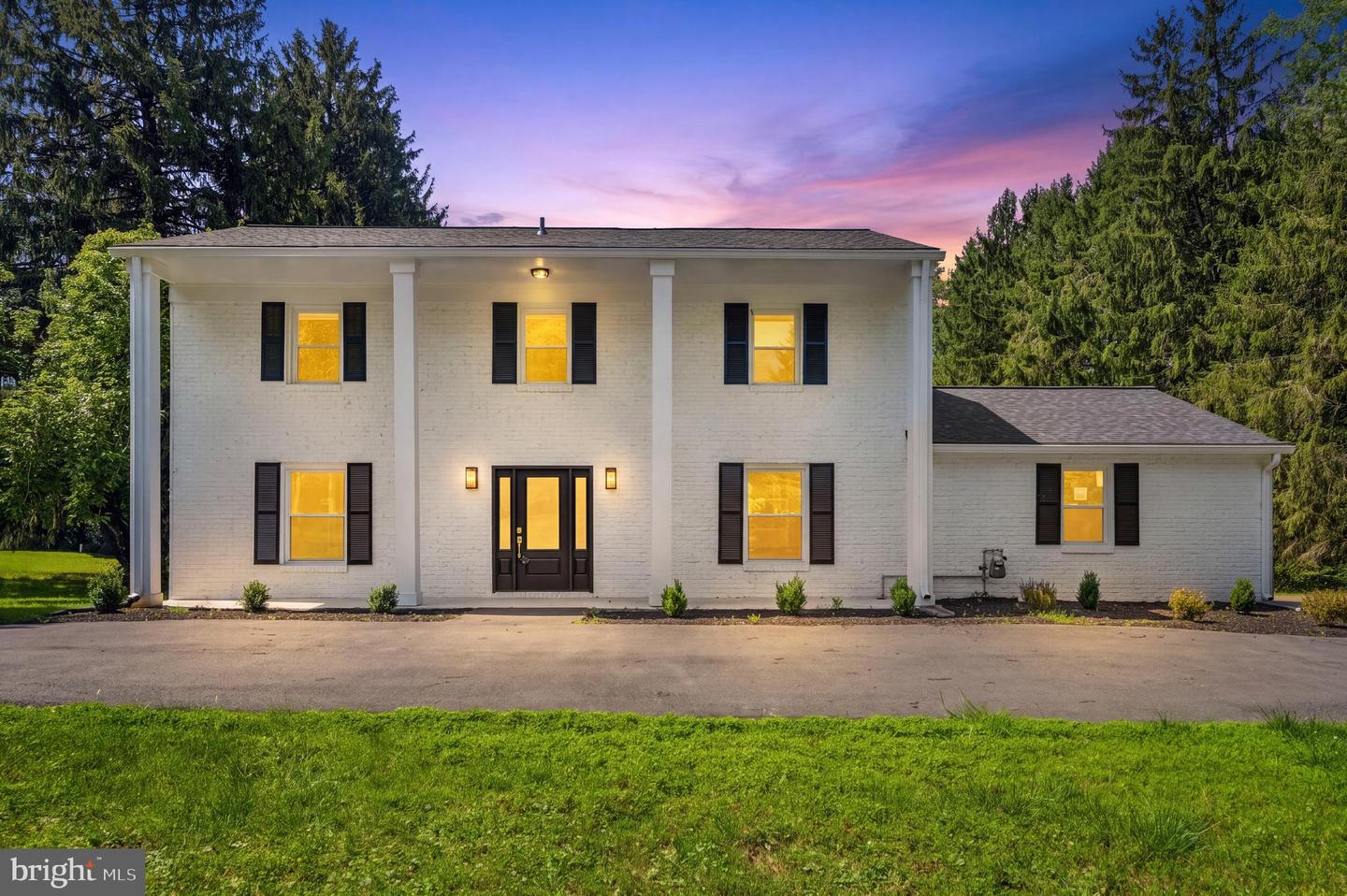 9828 Watts Branch Drive