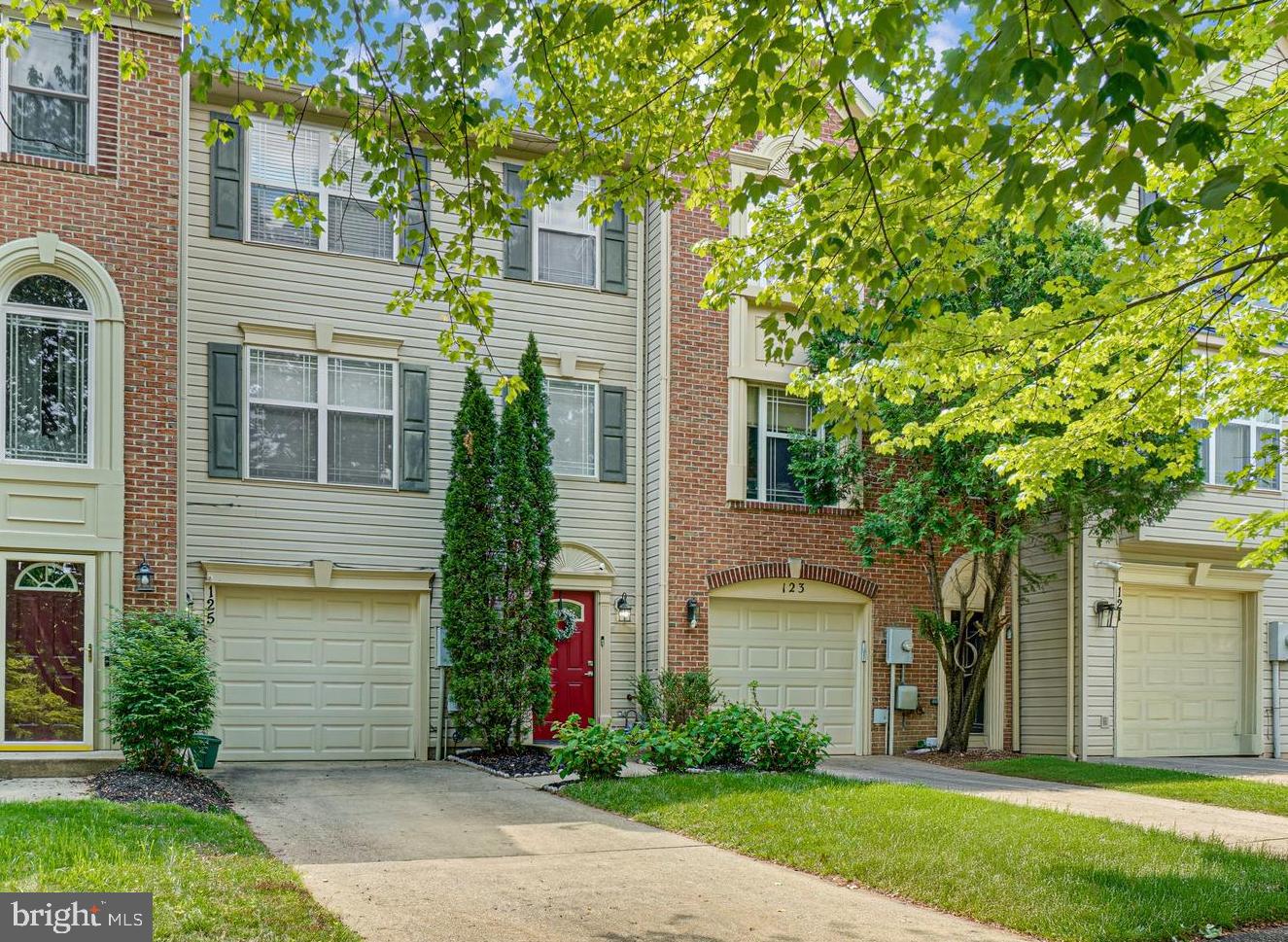 125 Emory Woods Court