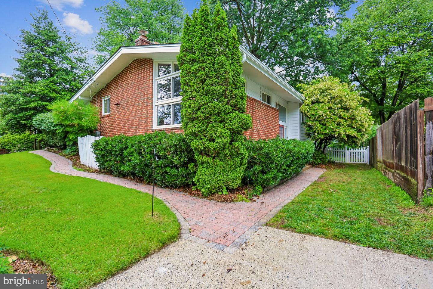 907 Hoyt Street, Silver Spring