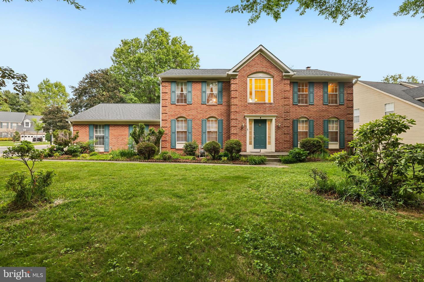 1 Chagall Ct