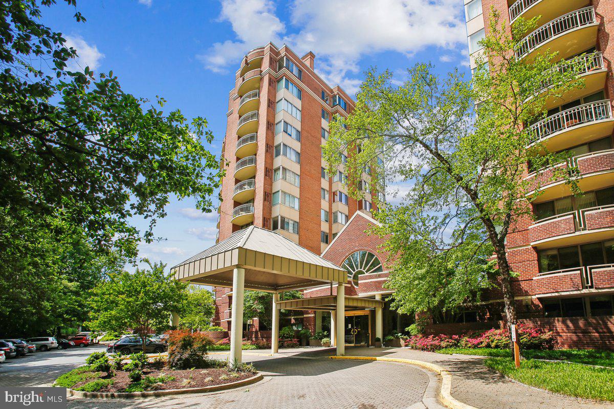 5800 Nicholson Lane #1-1206