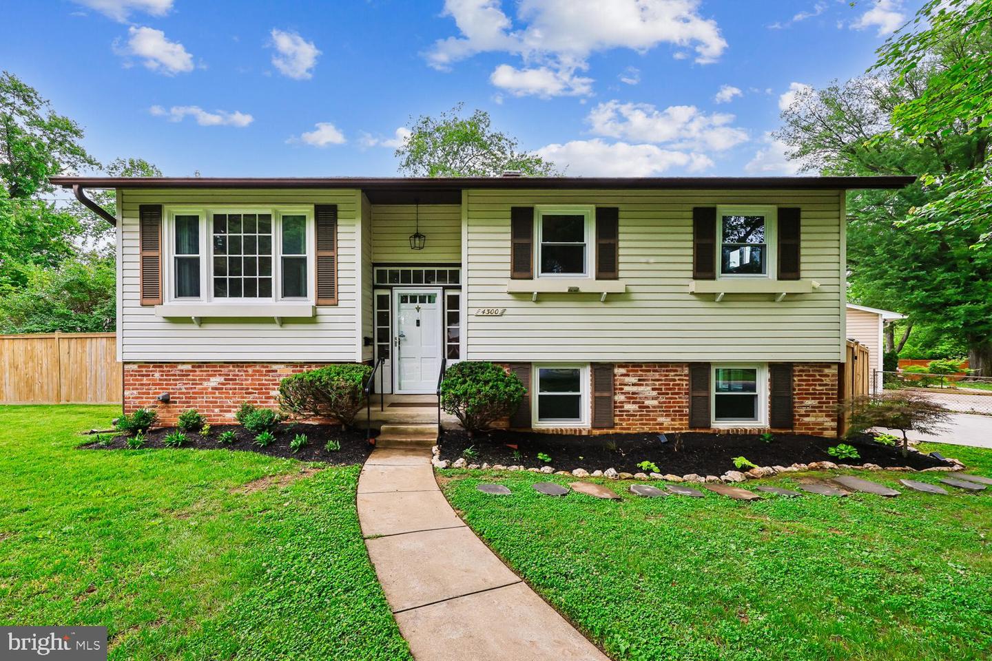 4300 Marionet Street, Rockville