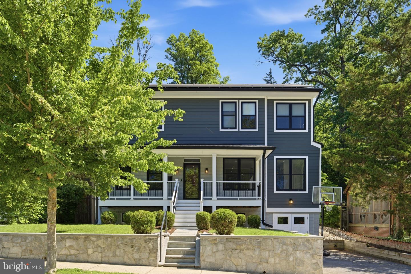611 Mississippi Avenue