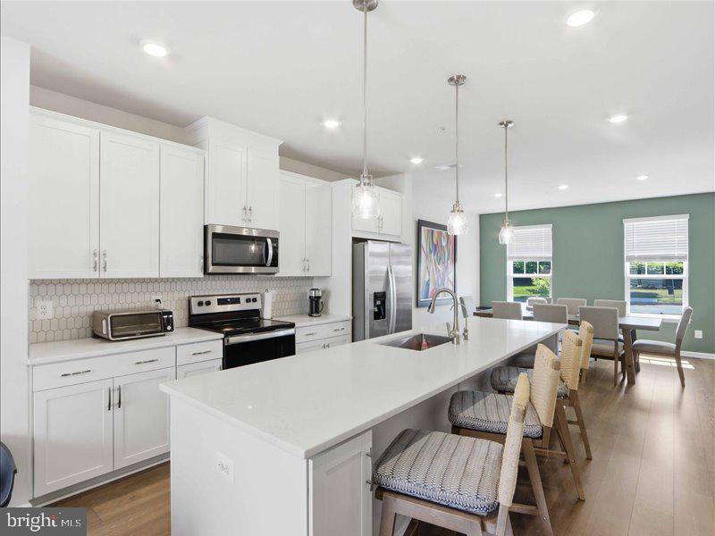 26052 Ridge Road