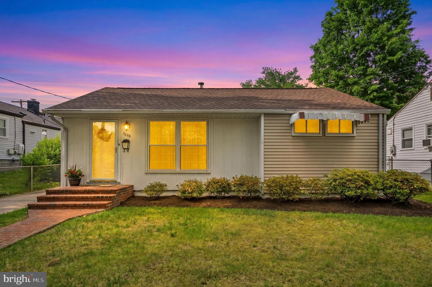3223 Edgewood Rd