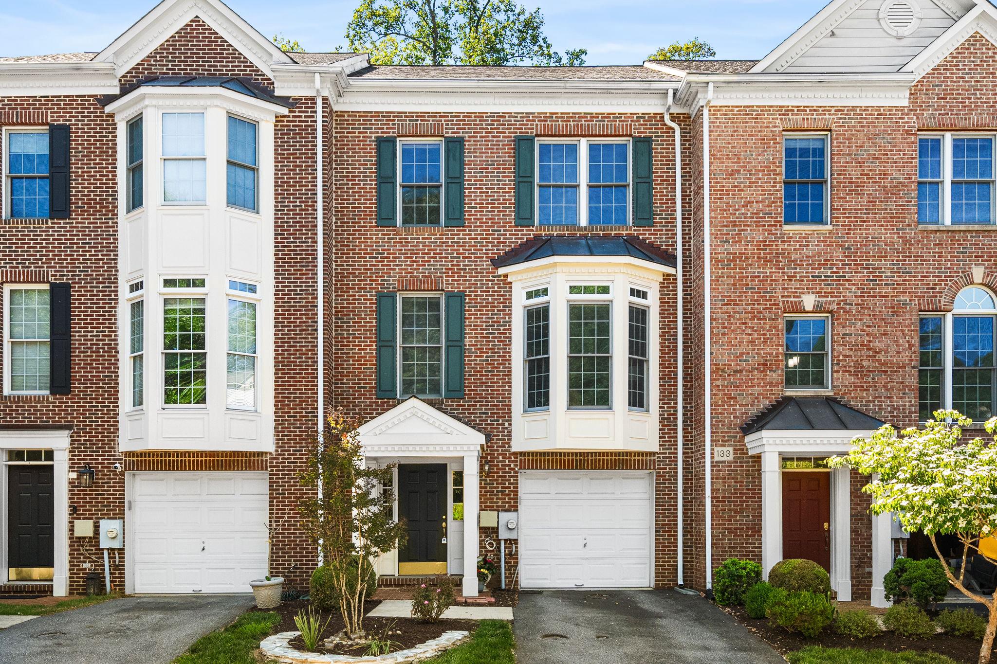 135 Wootton Oaks Court, Rockville