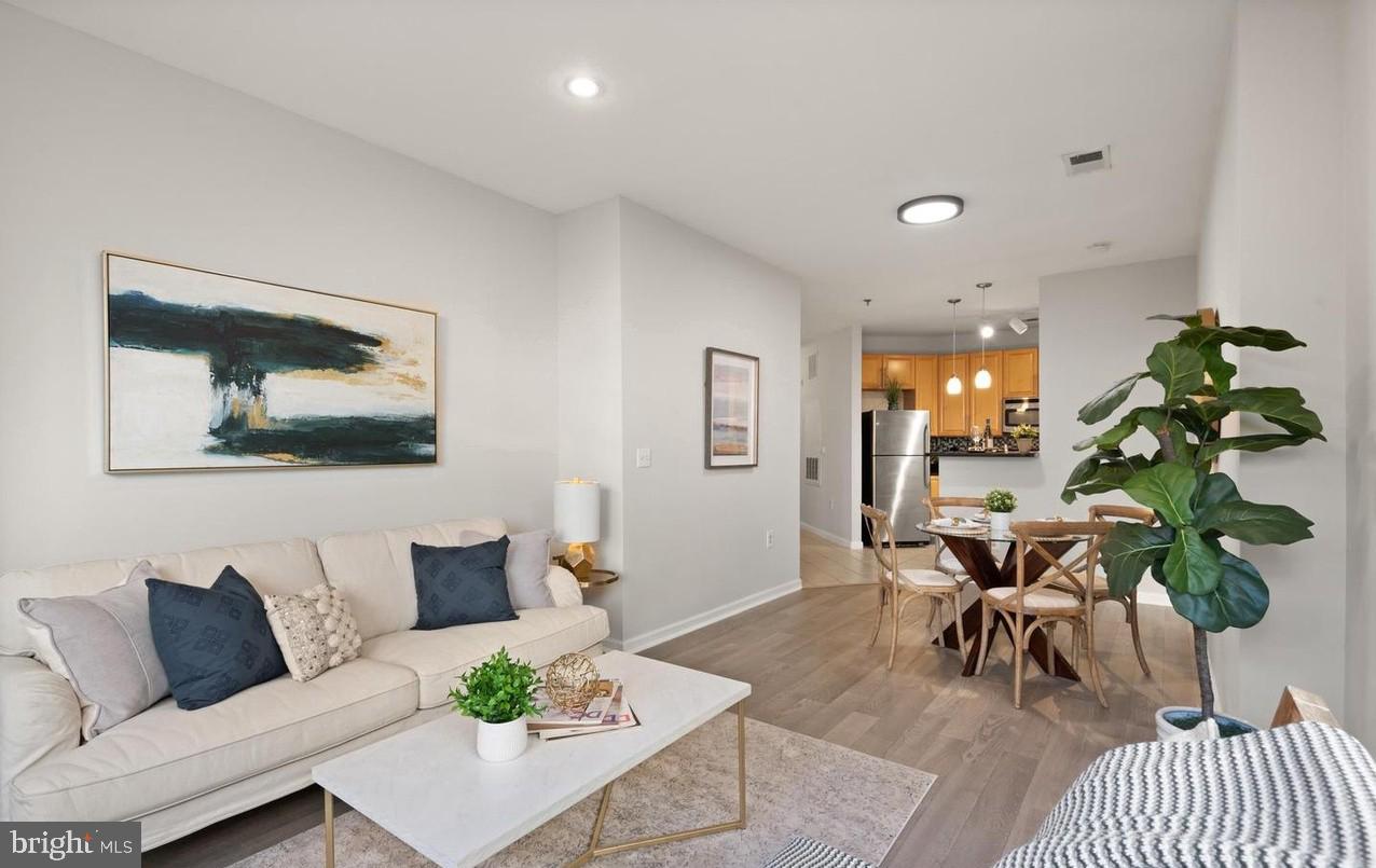 1201 East West Highway #212