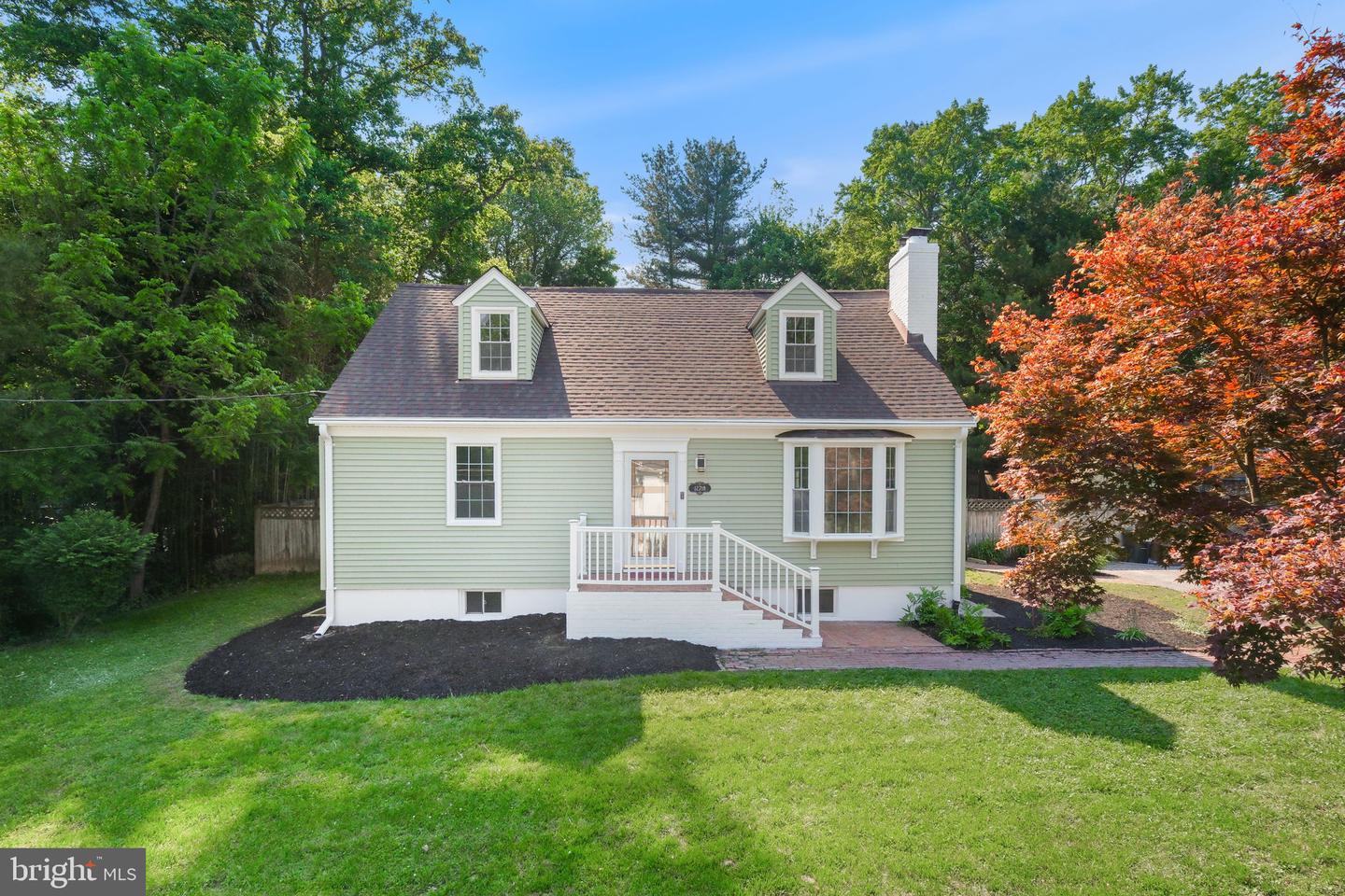 12718 Meadowood Drive, Silver Spring