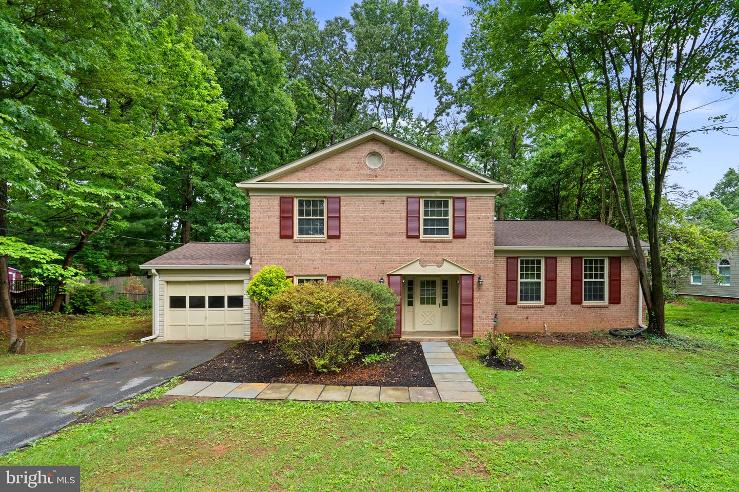 1585 Kimblewick Road