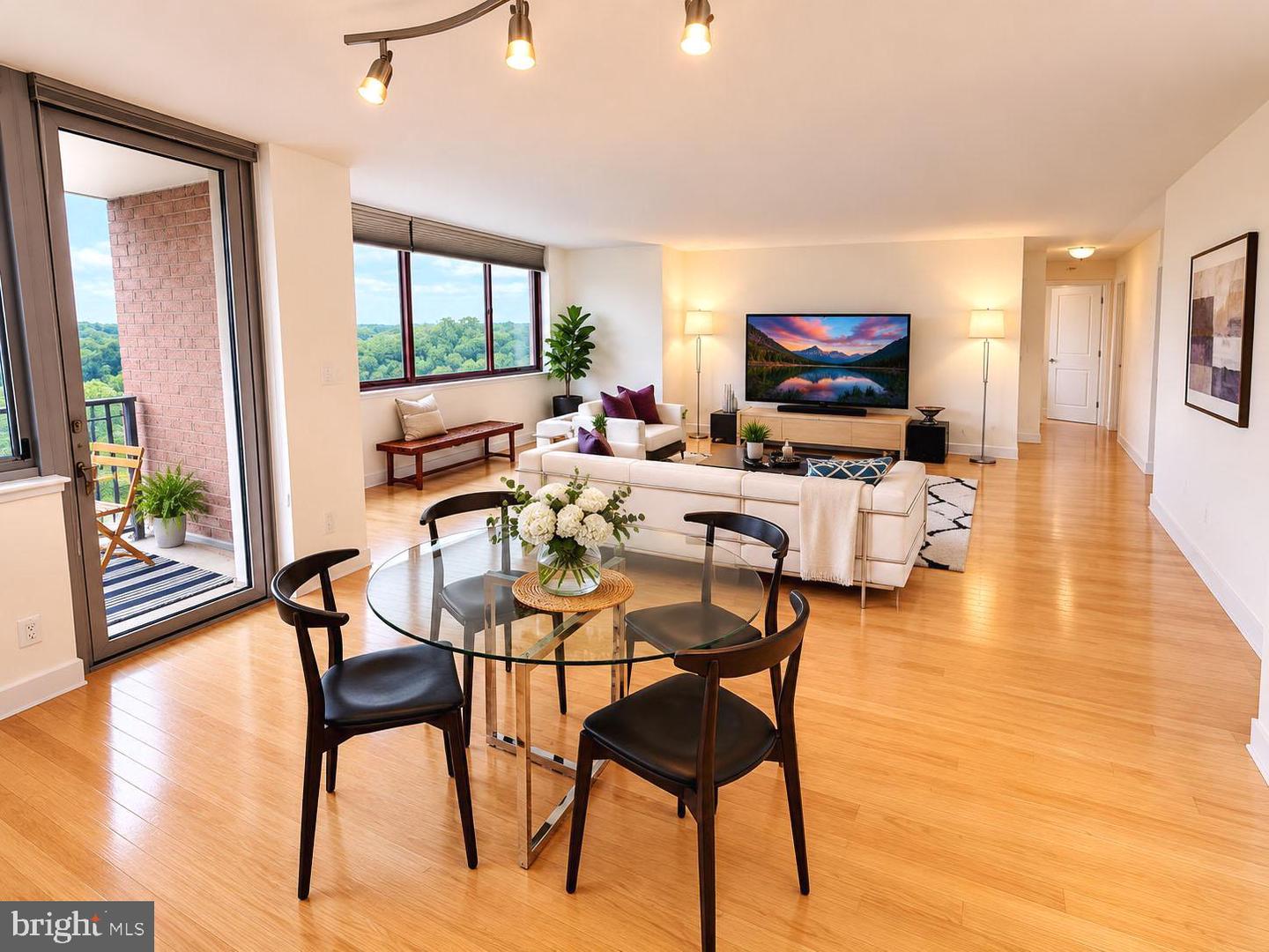 1220 Blair Mill Road #905