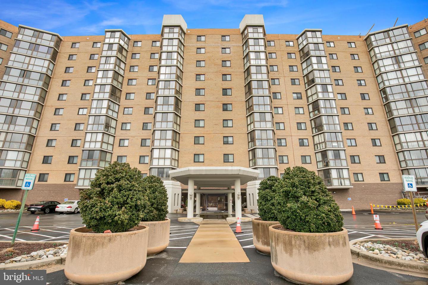 3330 N Leisure World Blvd # 5-102