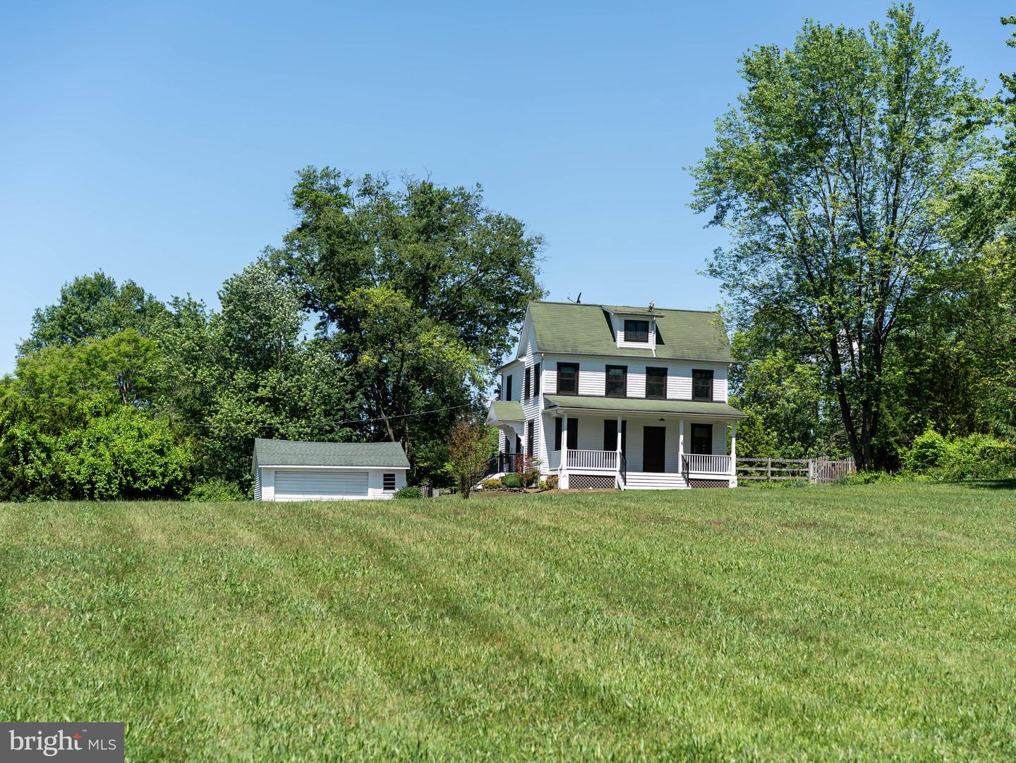 22310 Dickerson Road, Dickerson
