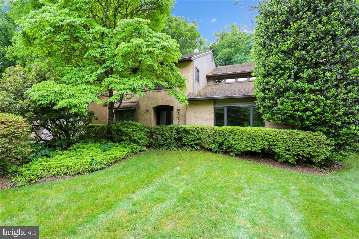 8026 Cypress Grove Lane, Cabin John