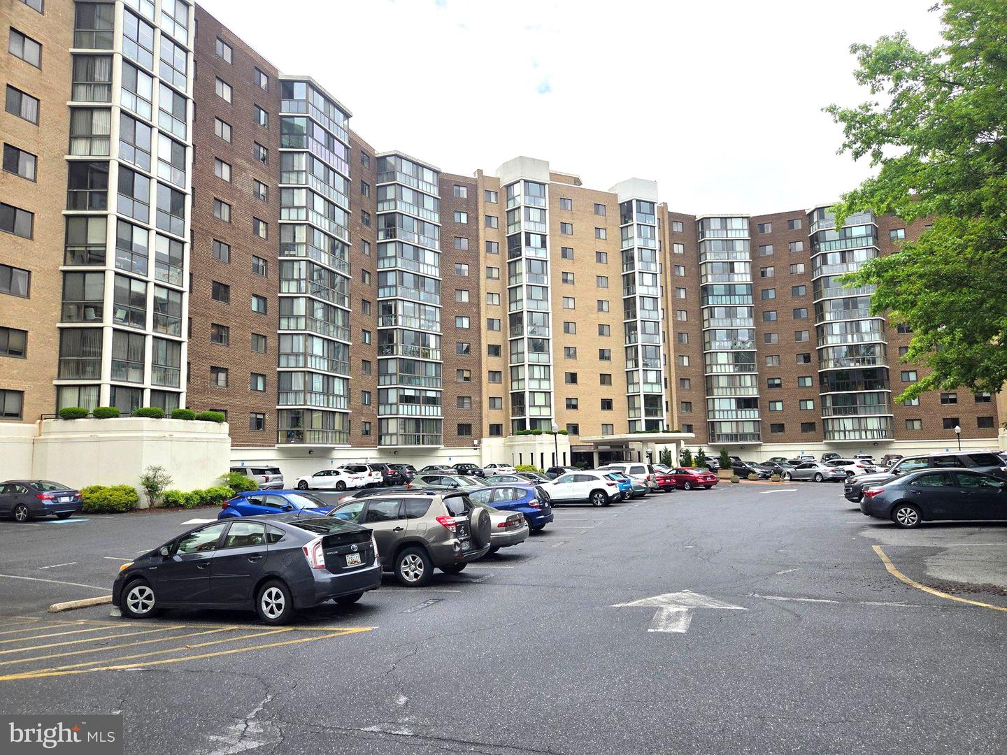 15115 Interlachen Drive #3-311