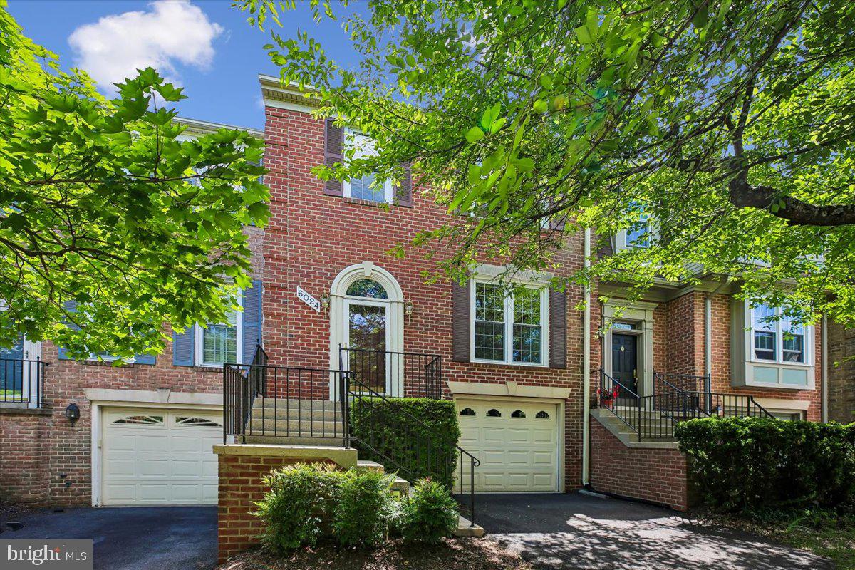 6024 Loganwood
