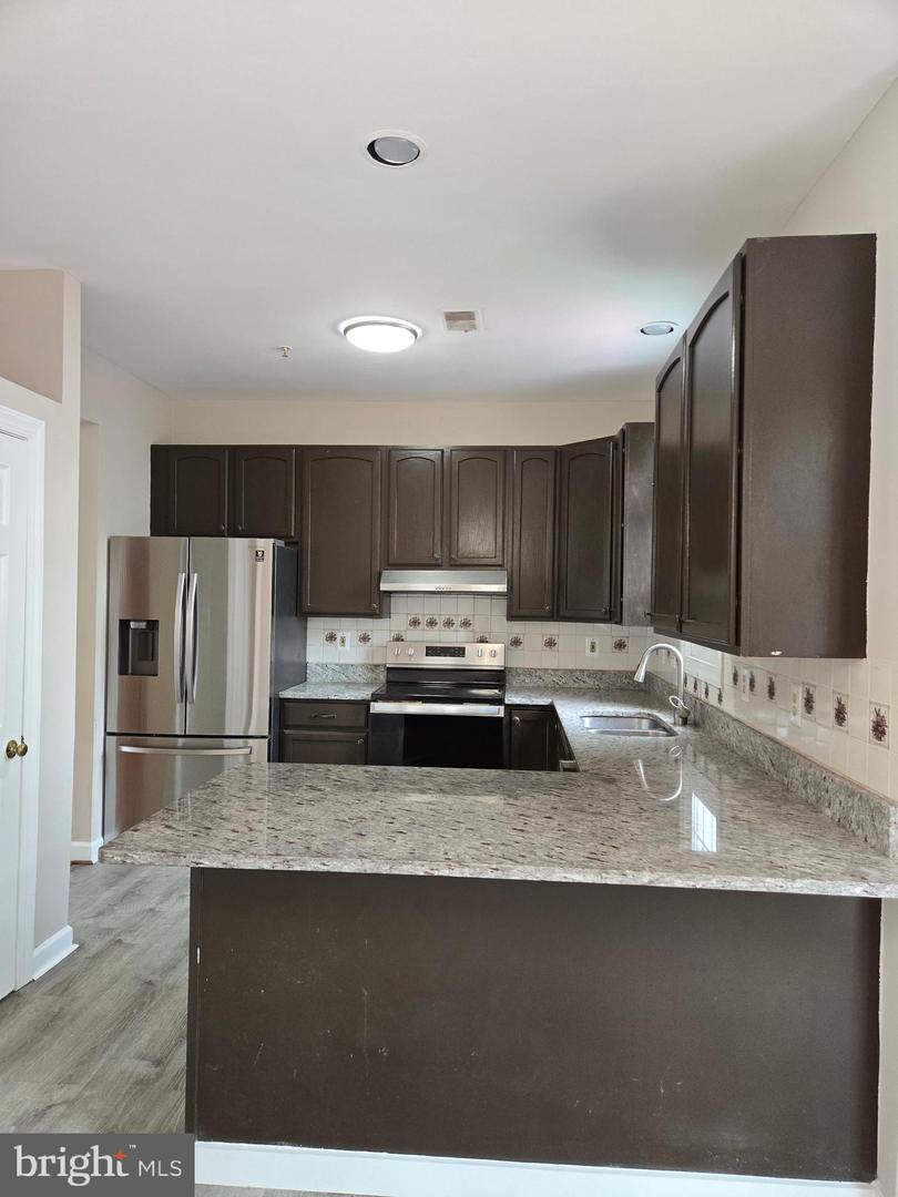 3711 Berleigh Hill Court