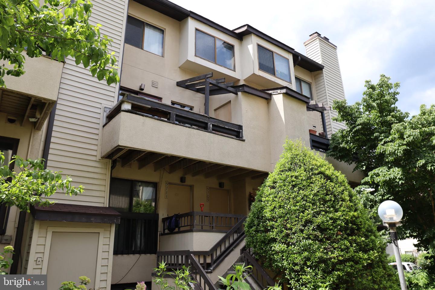 9709 Hellingly Place #56