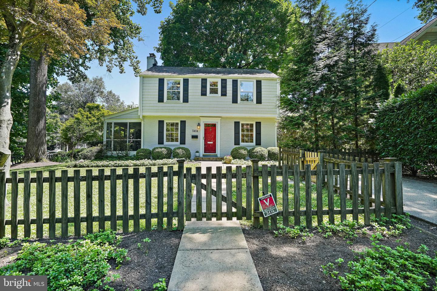 3414 Thornapple Street, Chevy Chase