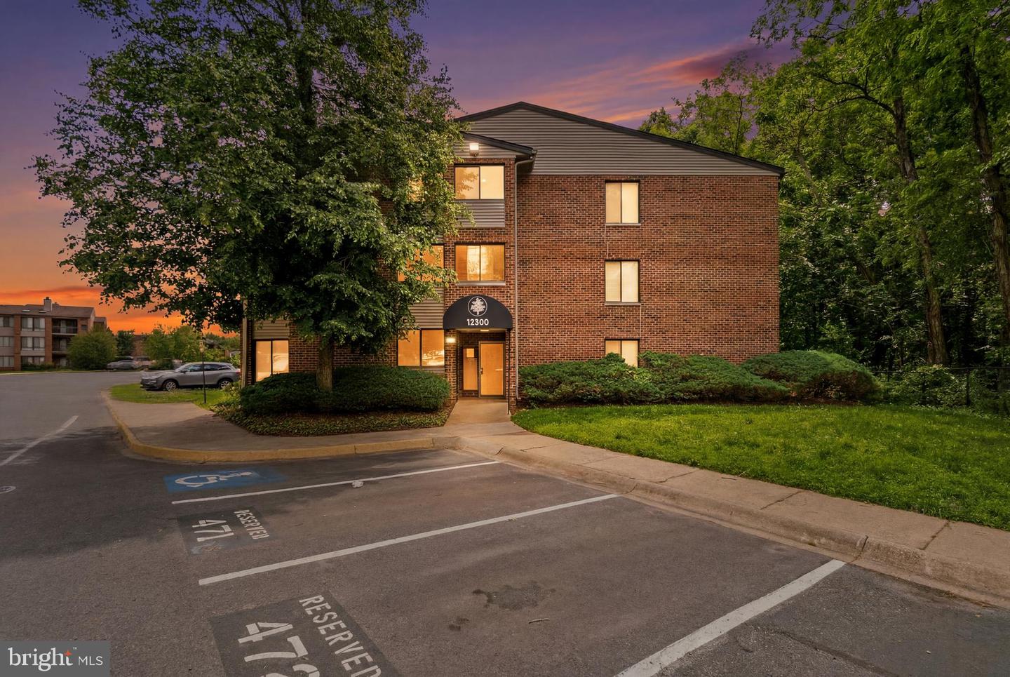 13200 Chalet Place #10-102