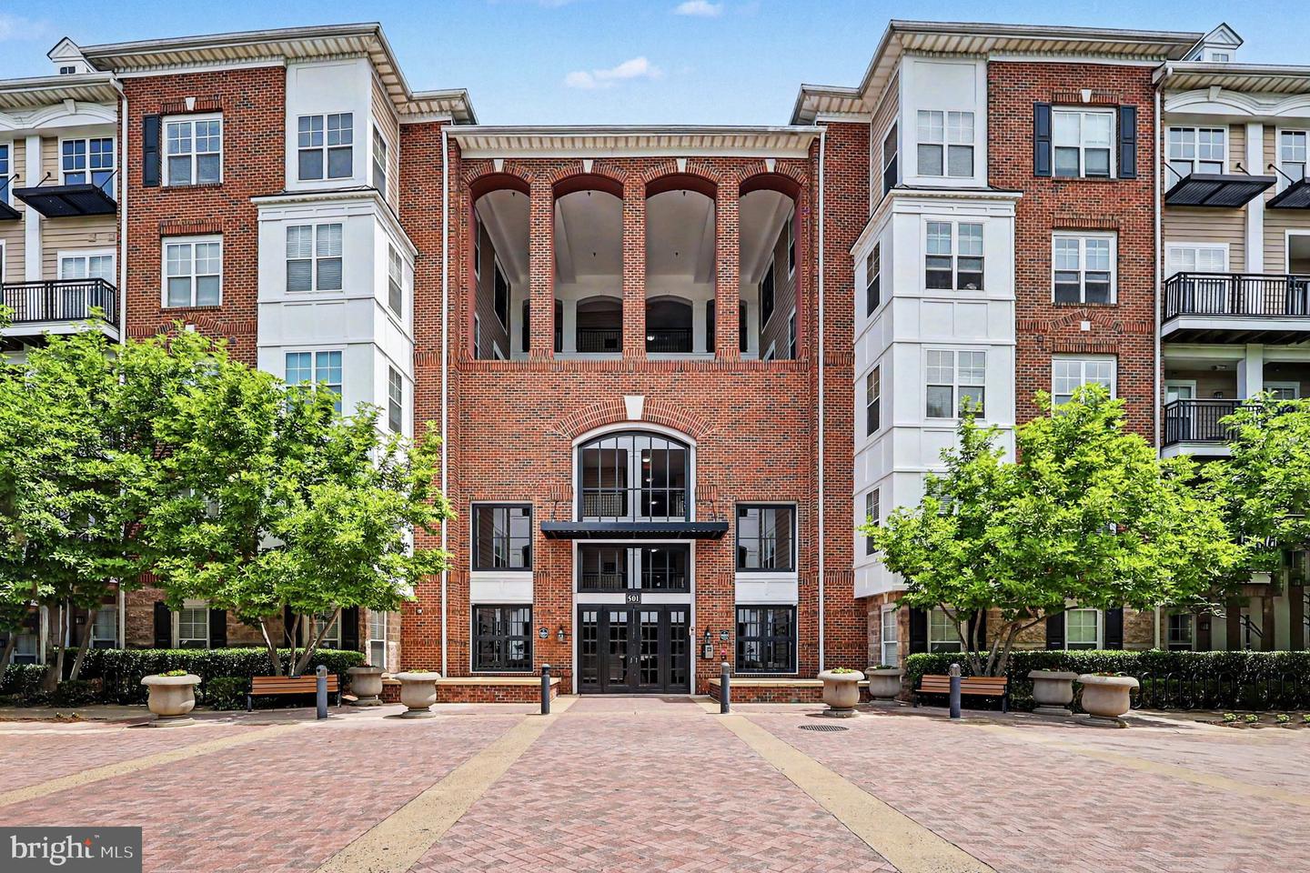 501 Hungerford Drive #372