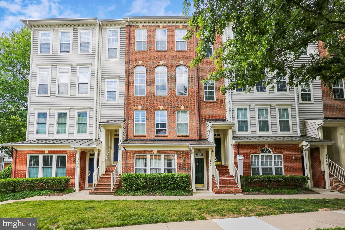 647 Main Street #647-B
