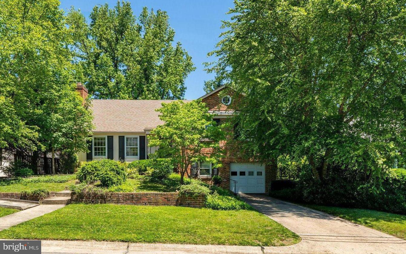 5509 Parkston Road, Bethesda