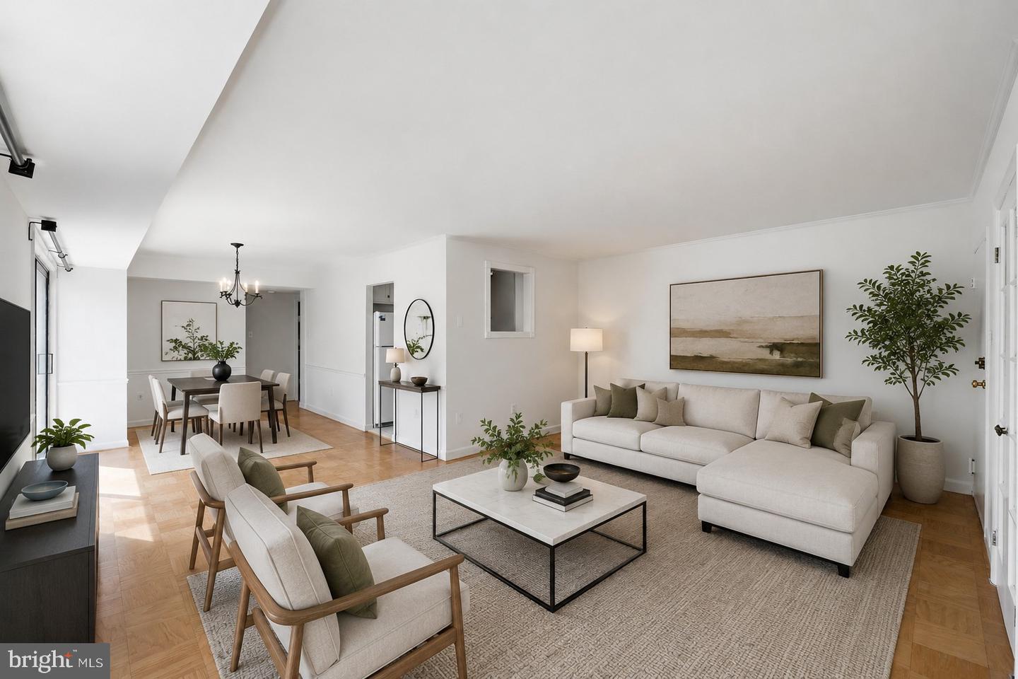 7611 Maple Avenue #808
