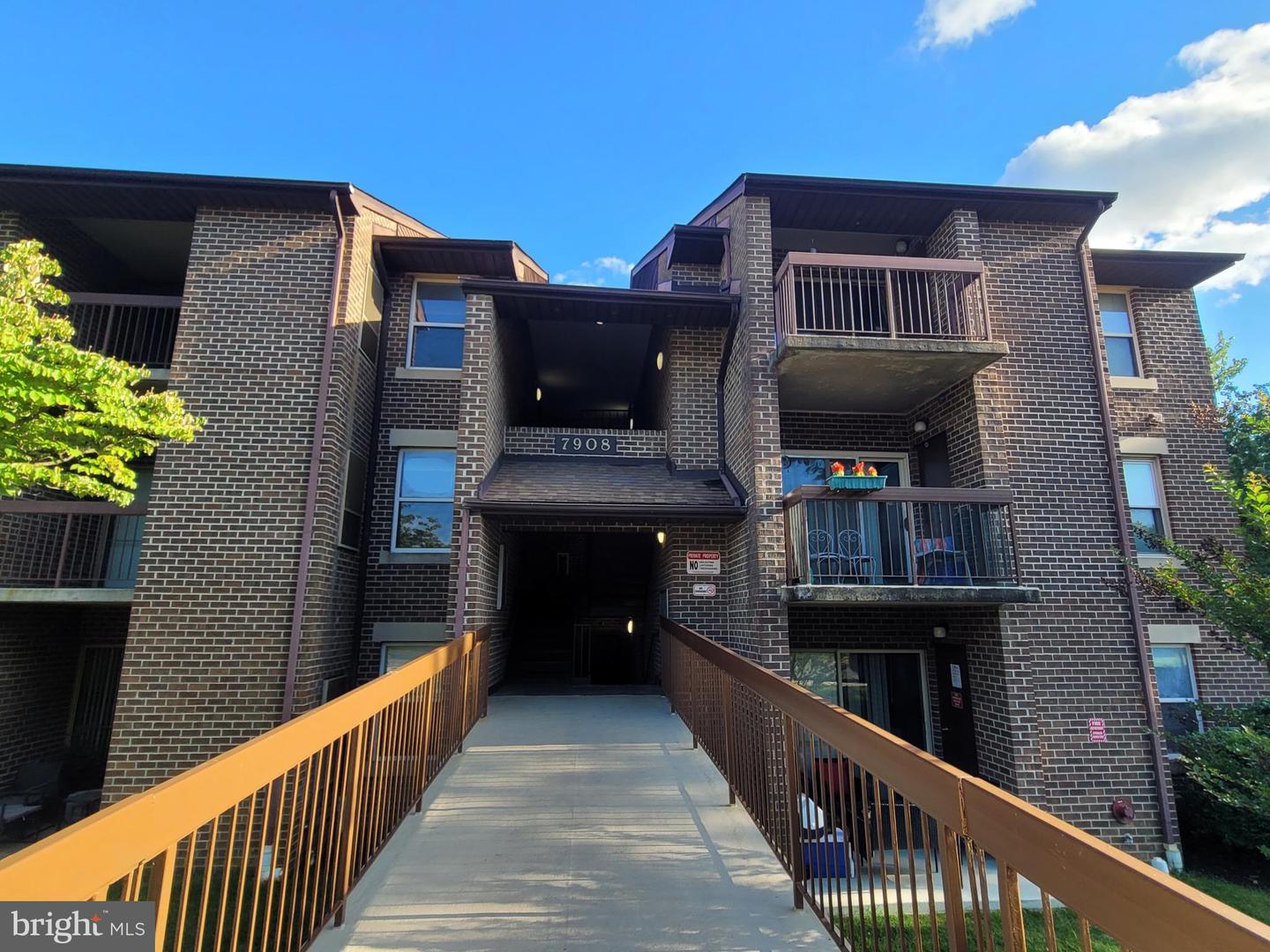 7908 Pearlbush Drive #301