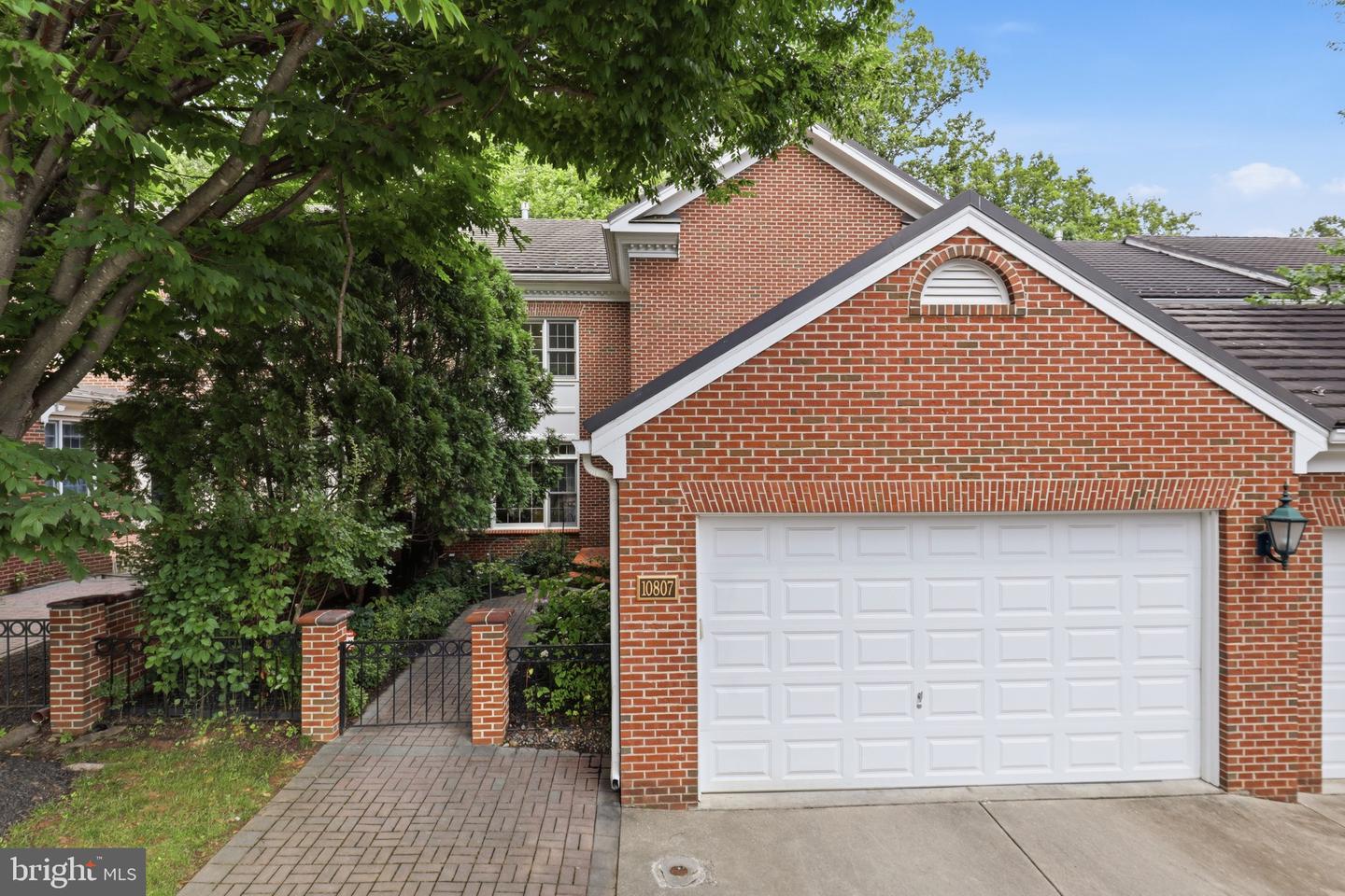 10807 Hidden Trail Court