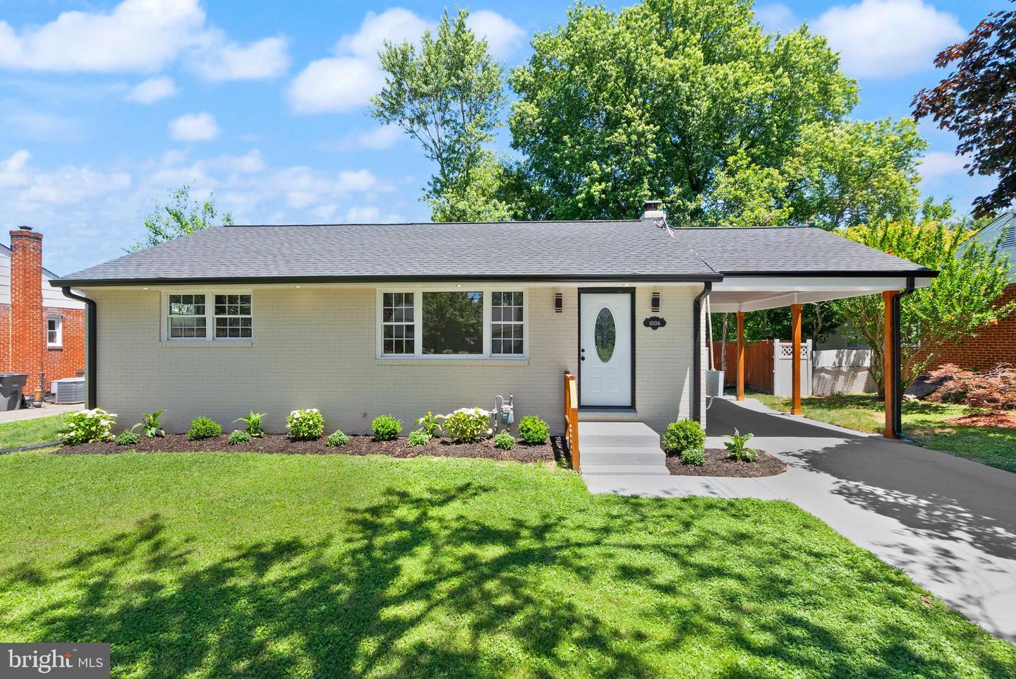 1006 Scott Avenue