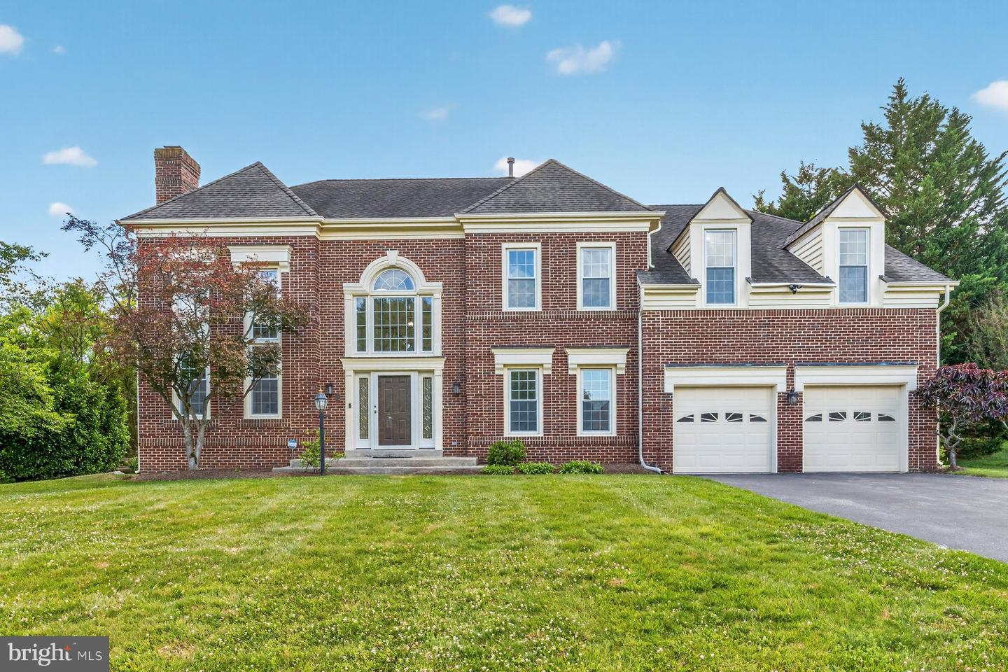 17536 Applewood Lane