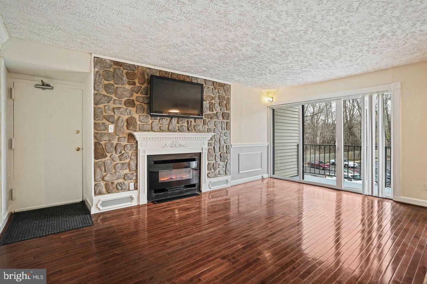 102 Duvall Lane #9-301