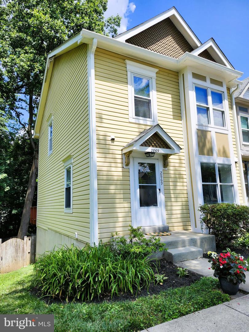 2869 Schoolhouse Circle