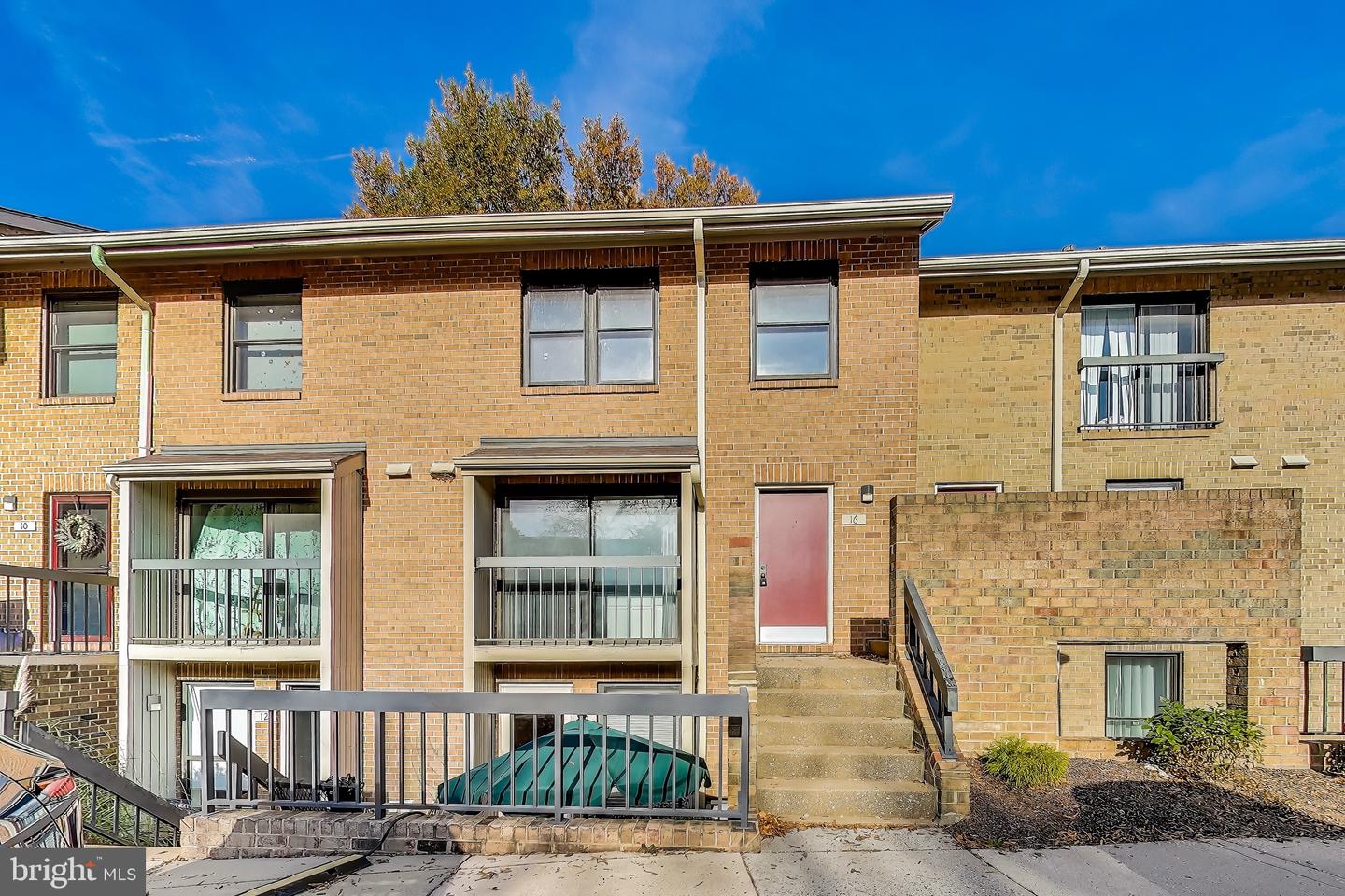 16 Dudley Court #7