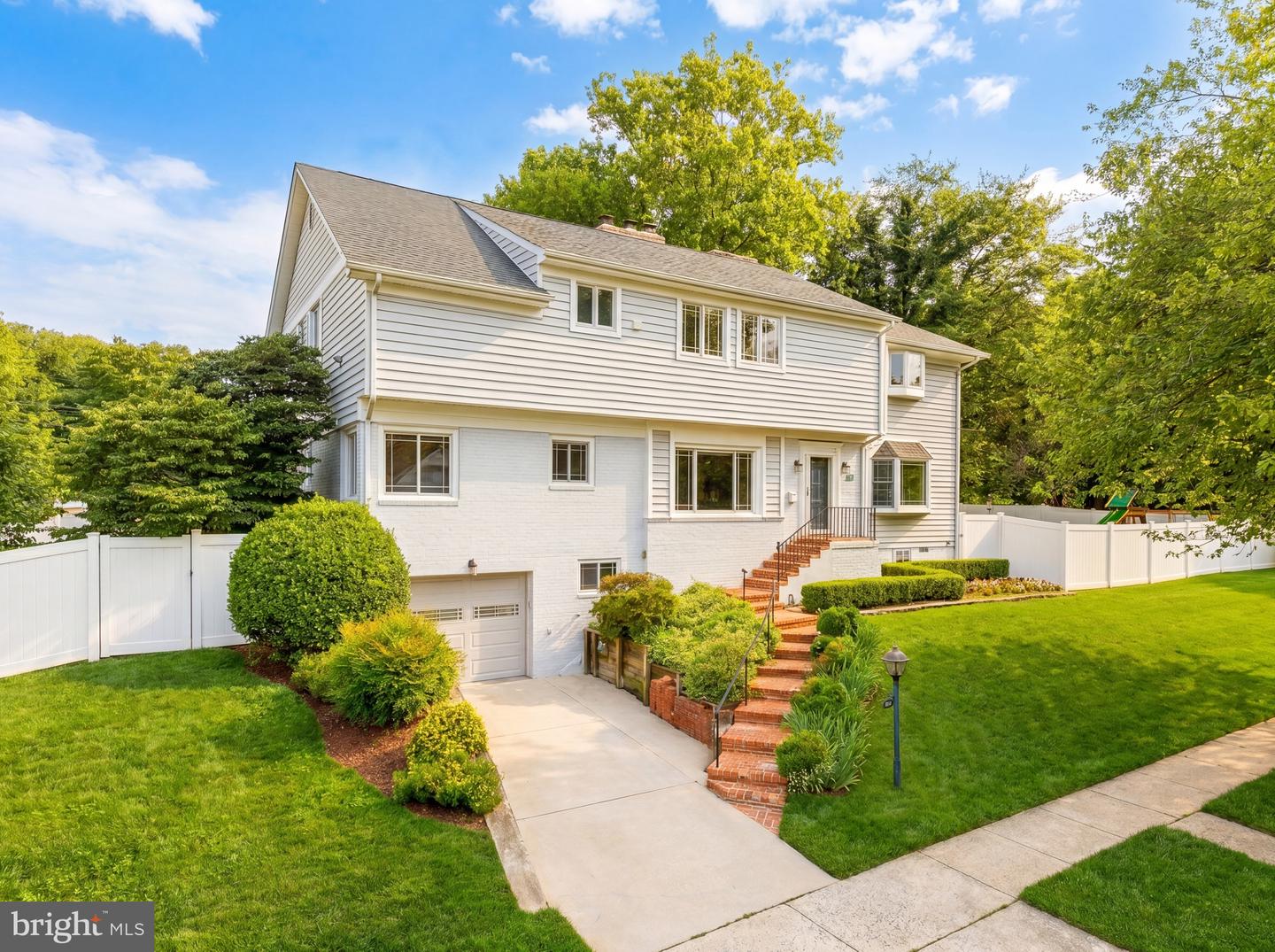 4717 Edgefield Road