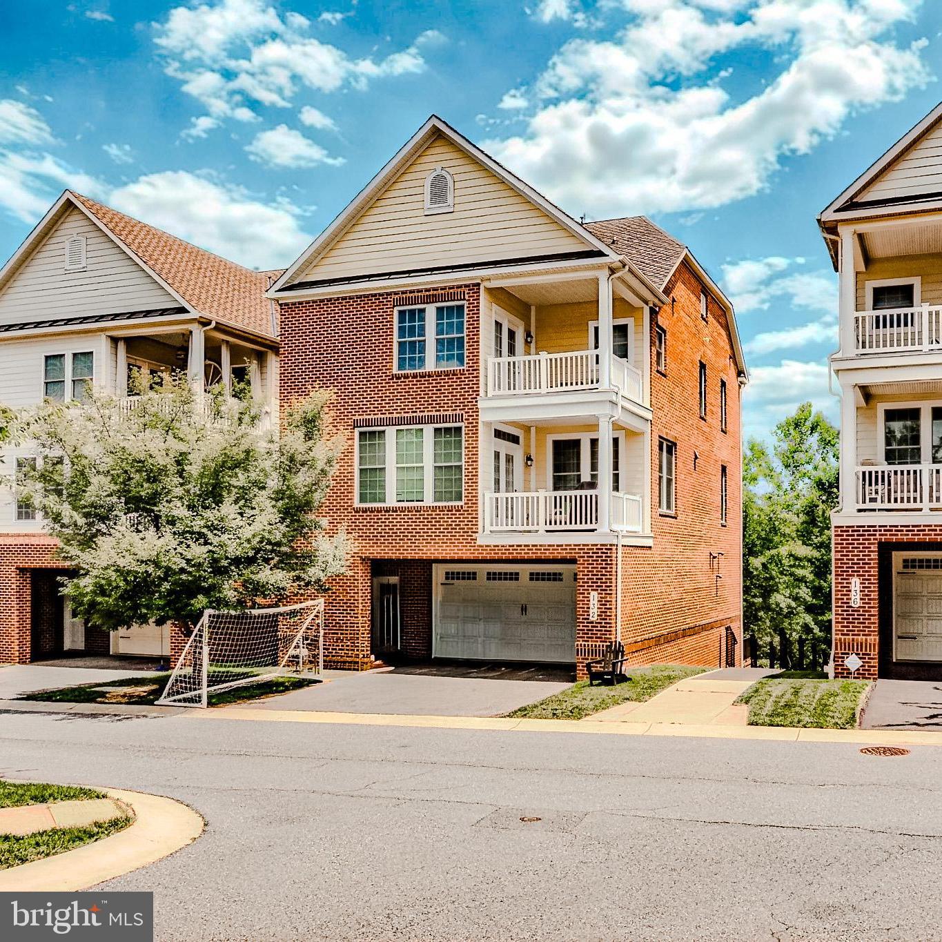 132 Liriope Place