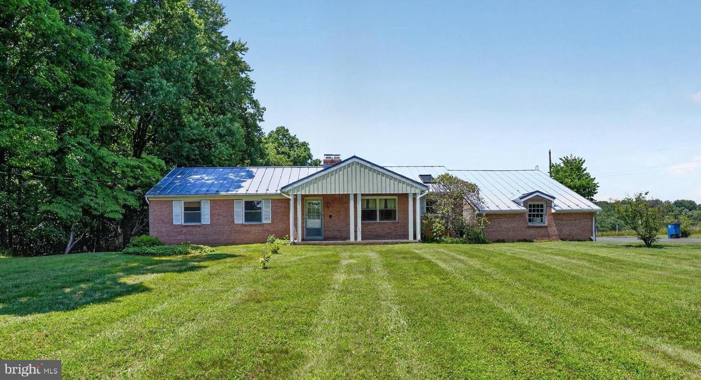 22300 Peach Tree Road