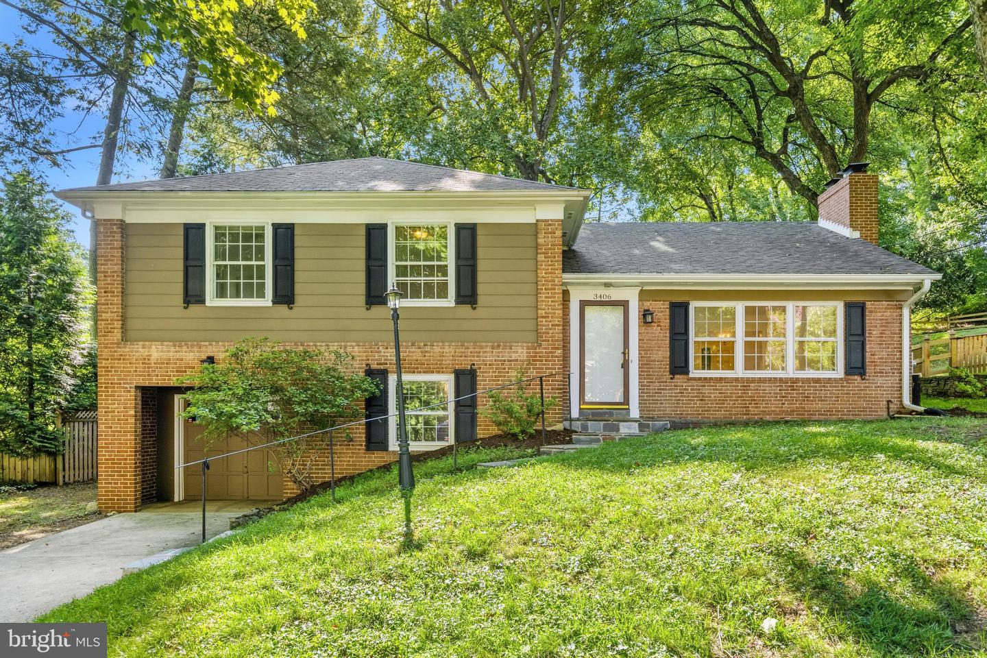 3406 Glenmoor Drive