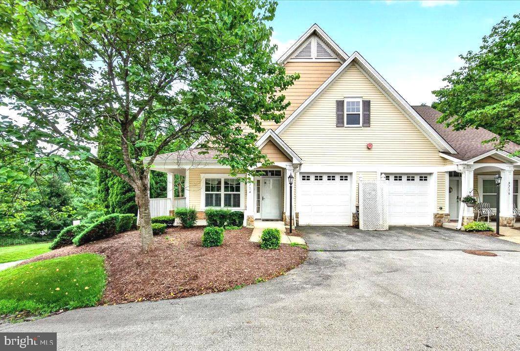 9714 Winery Court #9714