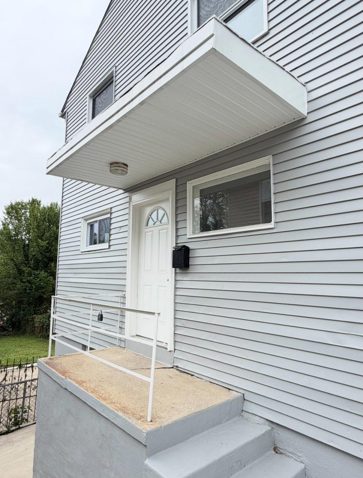 12111 Bluhill Road