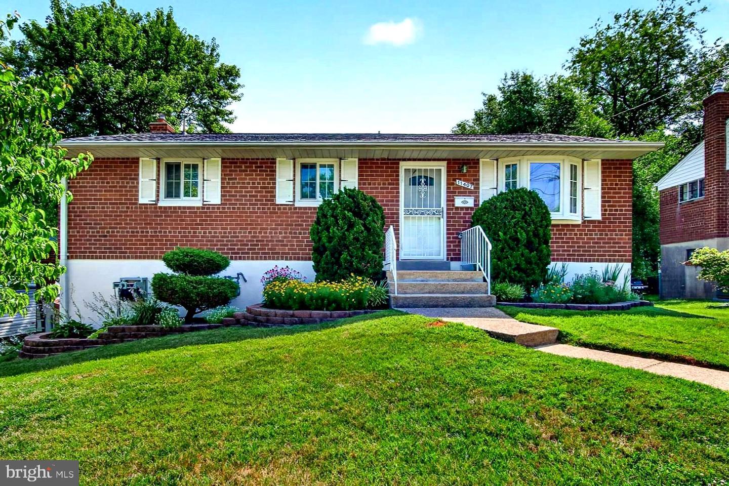 11407 Grayling Lane