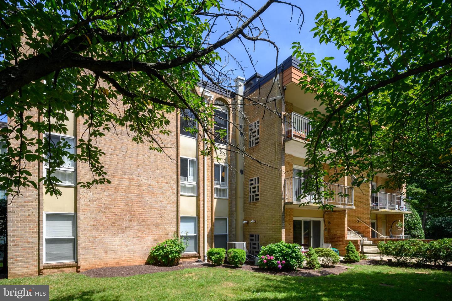 11911 Parklawn Drive #303