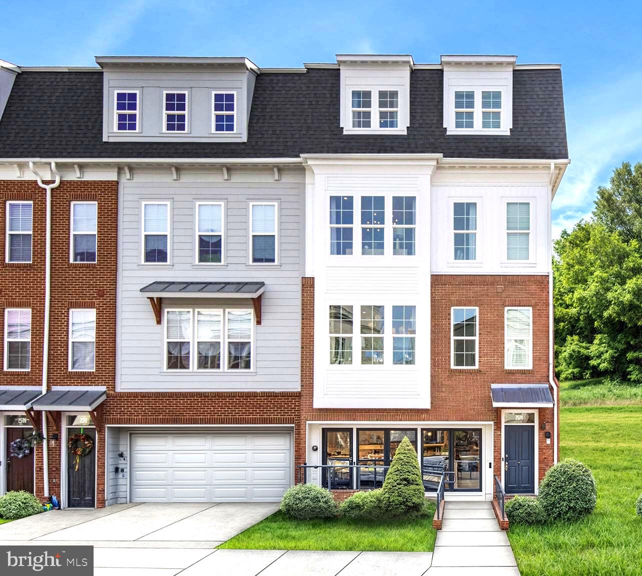 2521 Farmstead Drive #115 Lillian