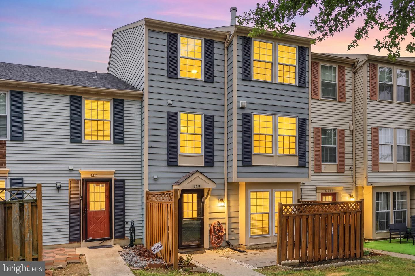 3214 Tapestry Circle