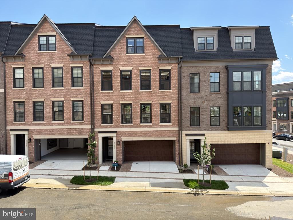5031 Dulcet Drive #119