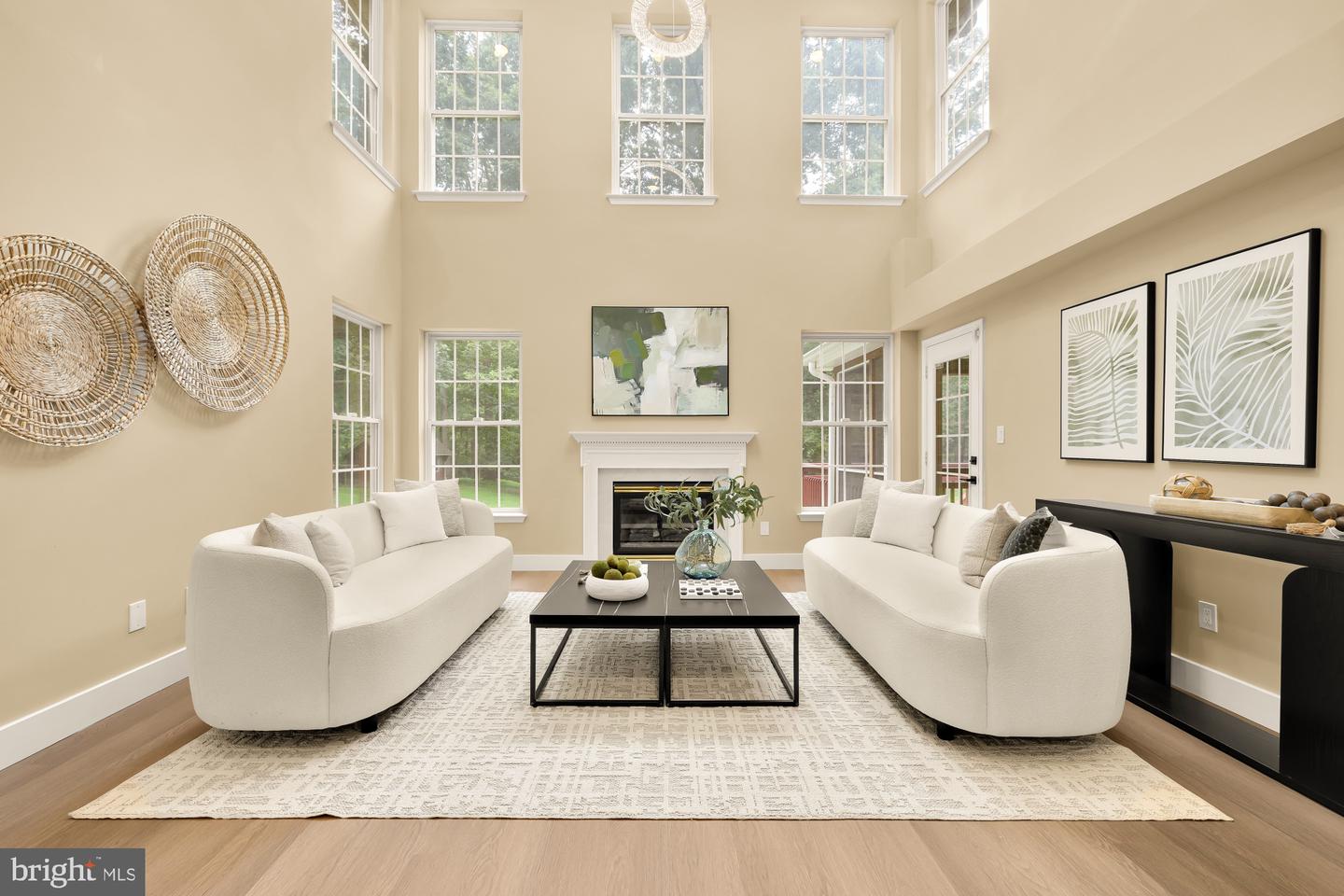 16229 Black Rock