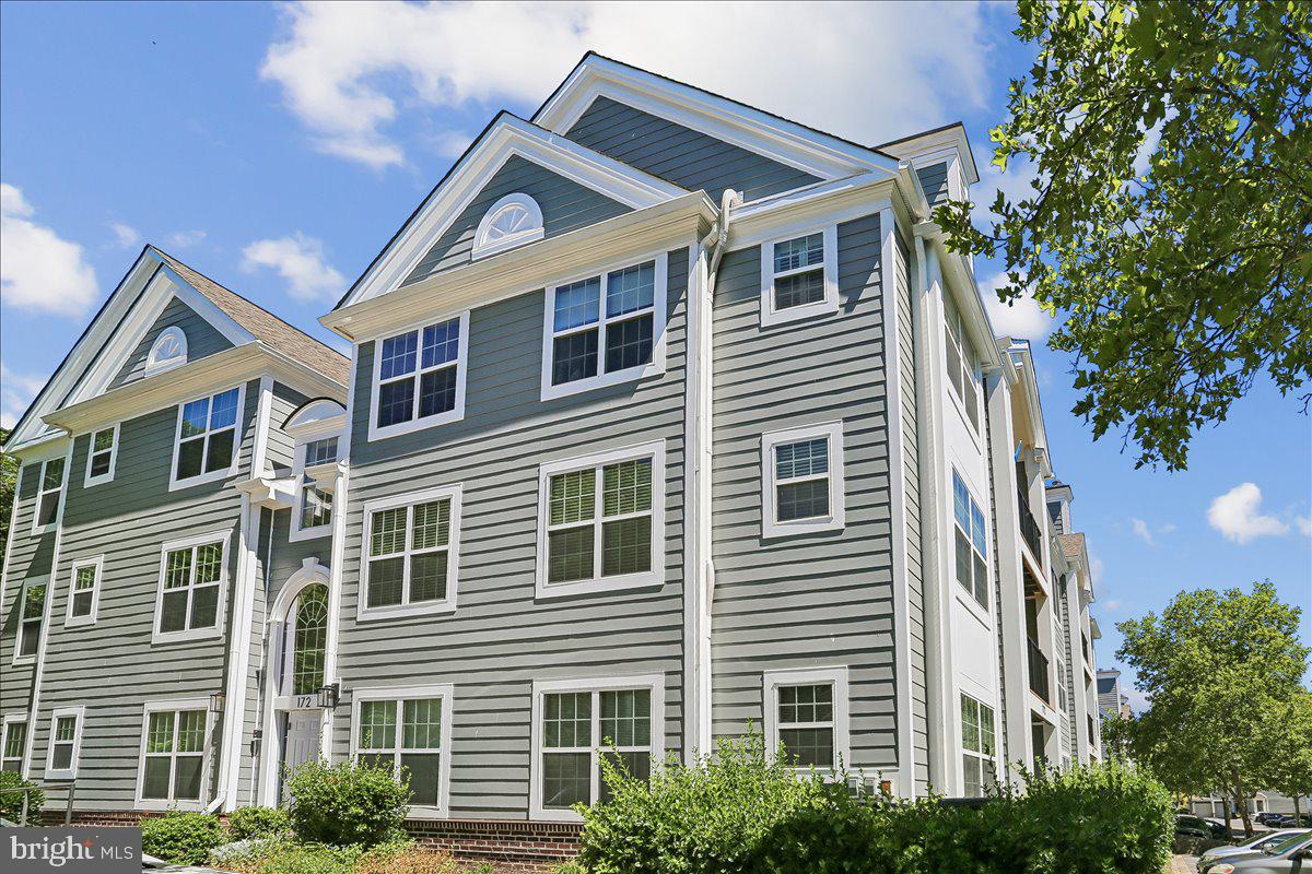 172 Kendrick Place #24