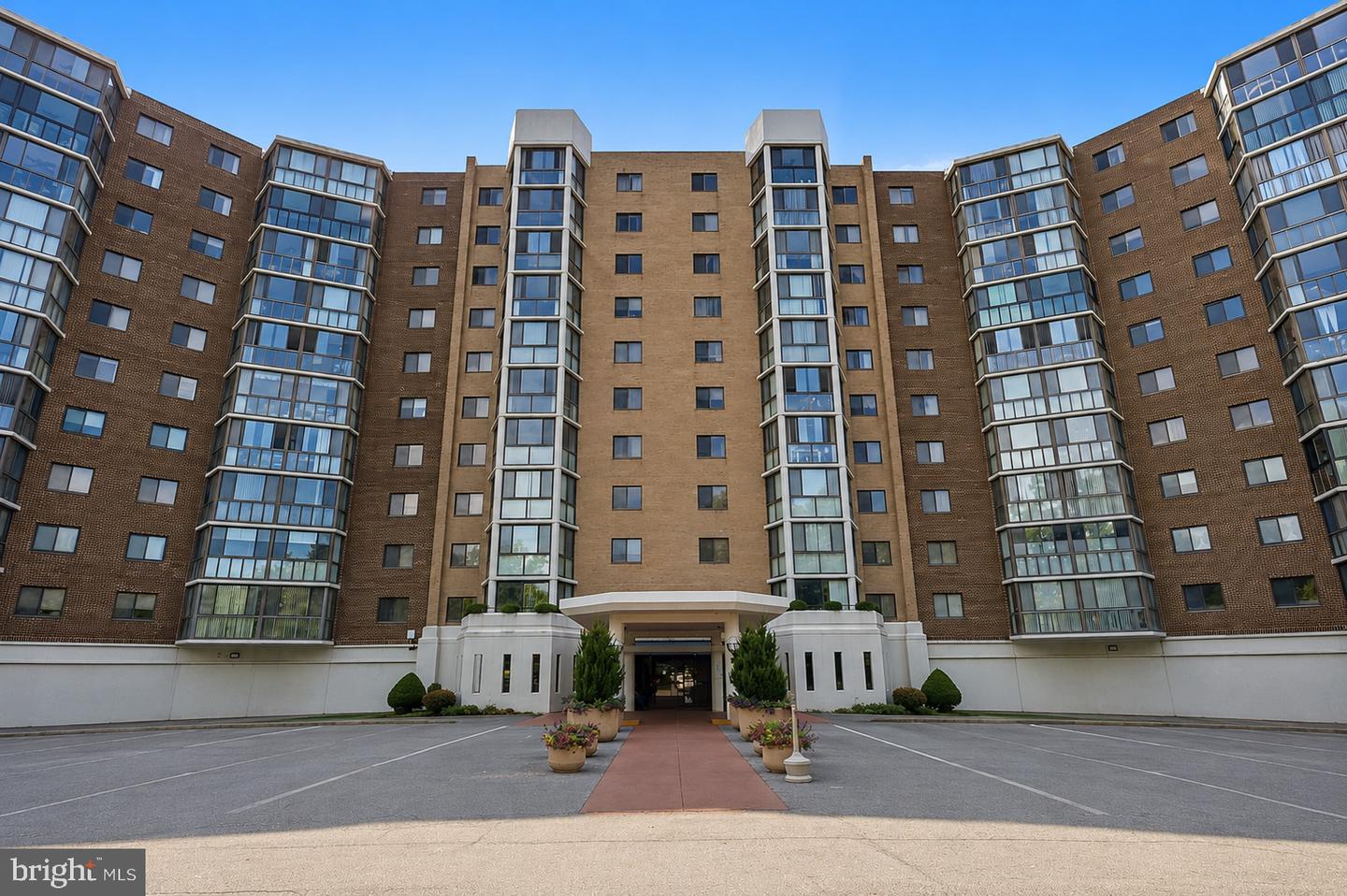 15115 Interlachen Drive #3-524