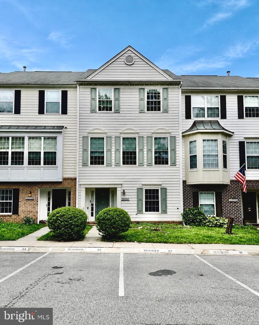 20207 Yankee Harbor Place