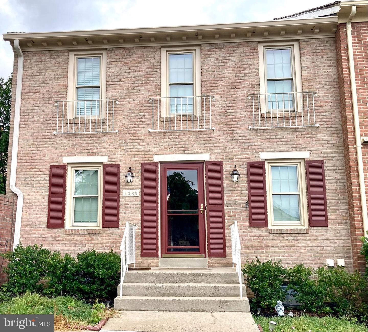 4063 Norbeck Square Drive